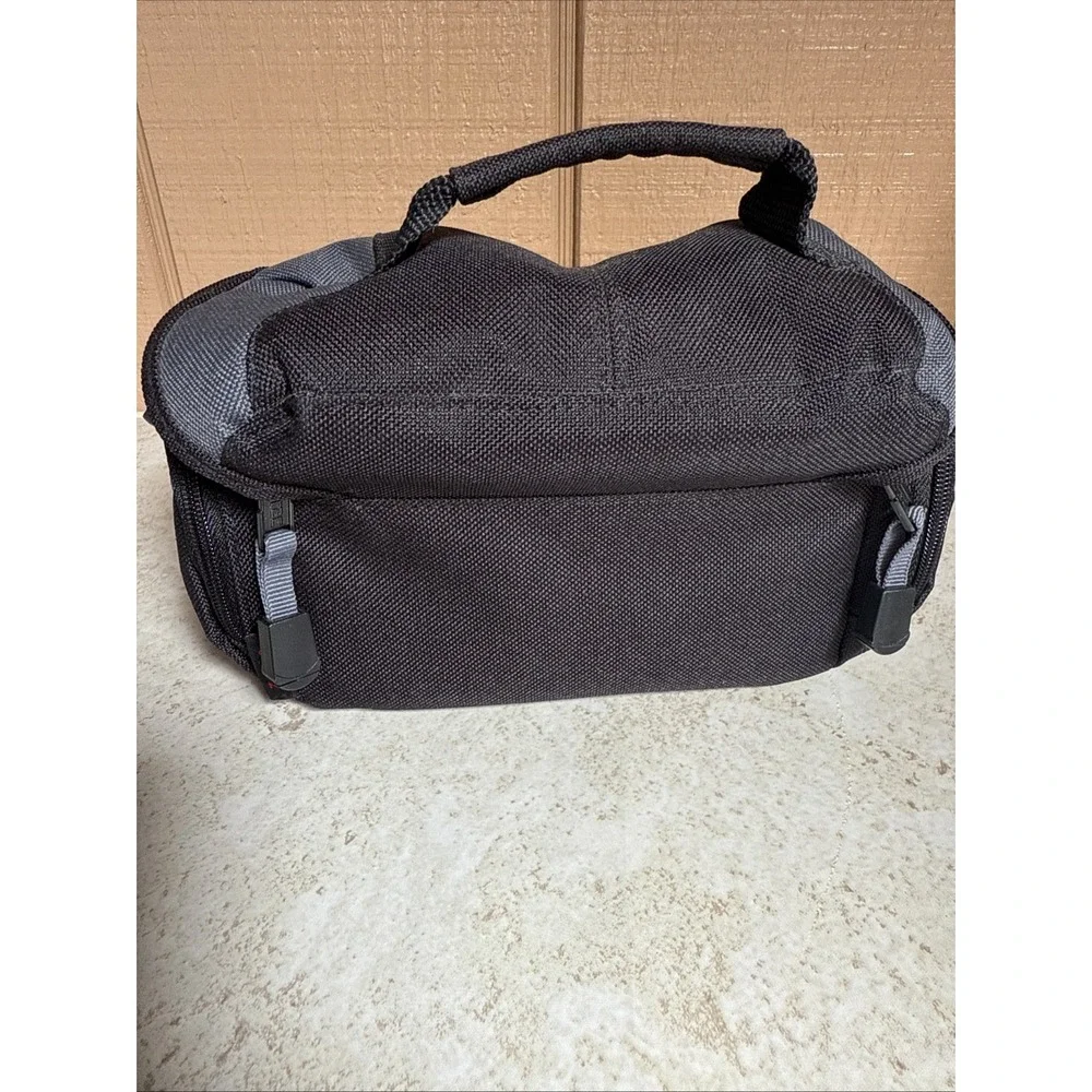 Tamrac Camera Bag NO Strap‎ - Has Padded Interior, EUC
